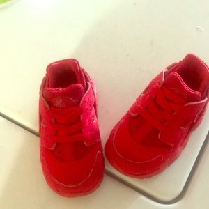 Baby Huaraches sneakers